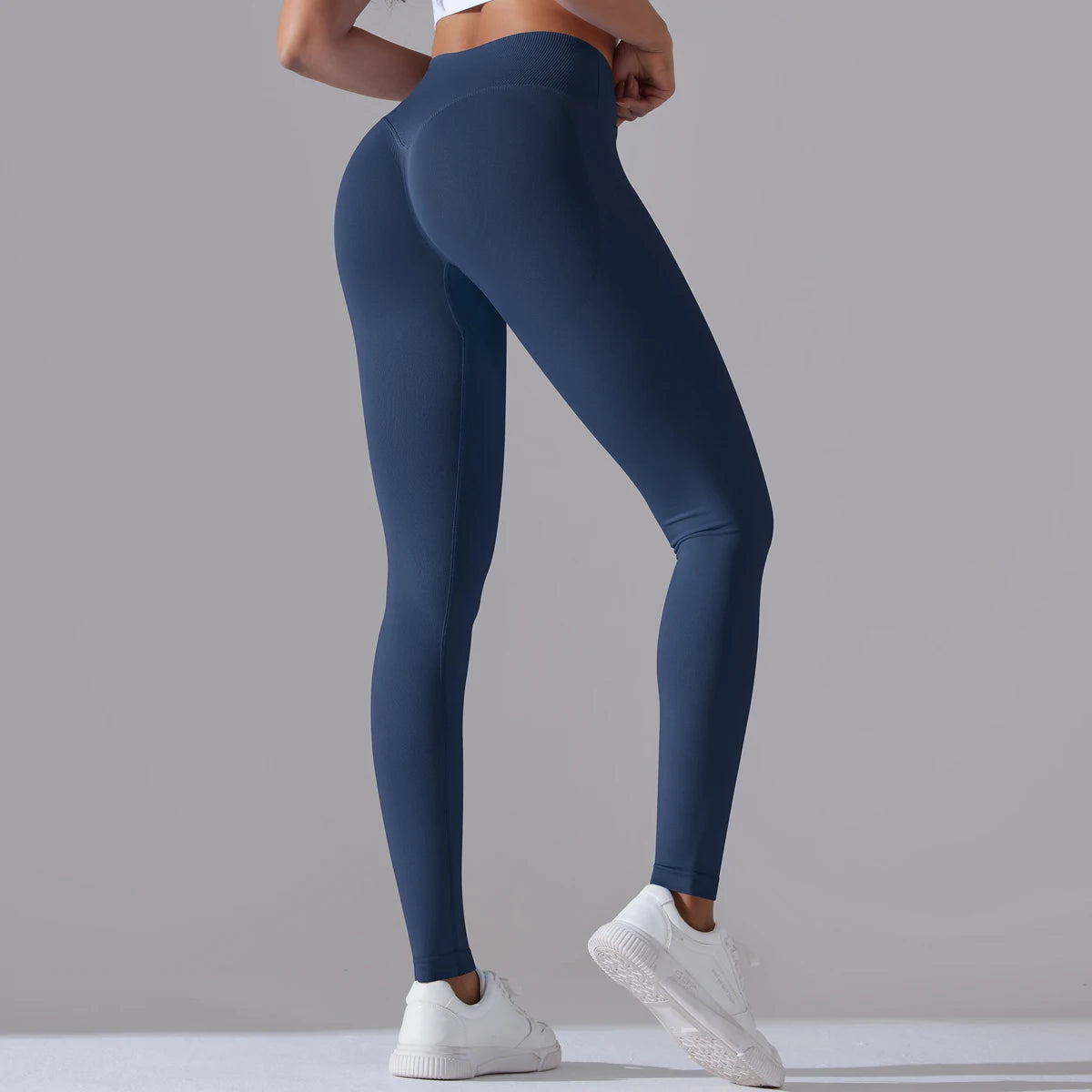 Crossover waistband legging